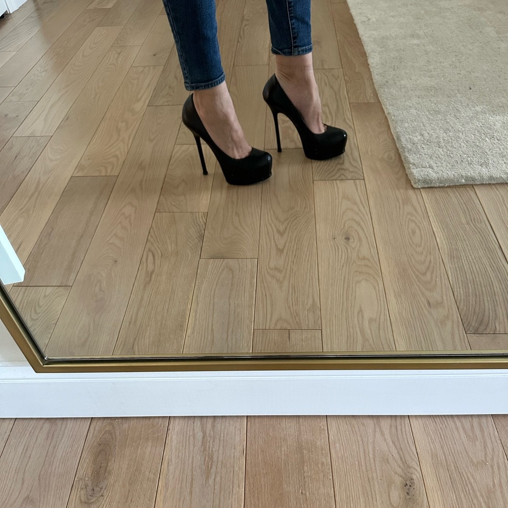 High Heels - Picture 11 of 11